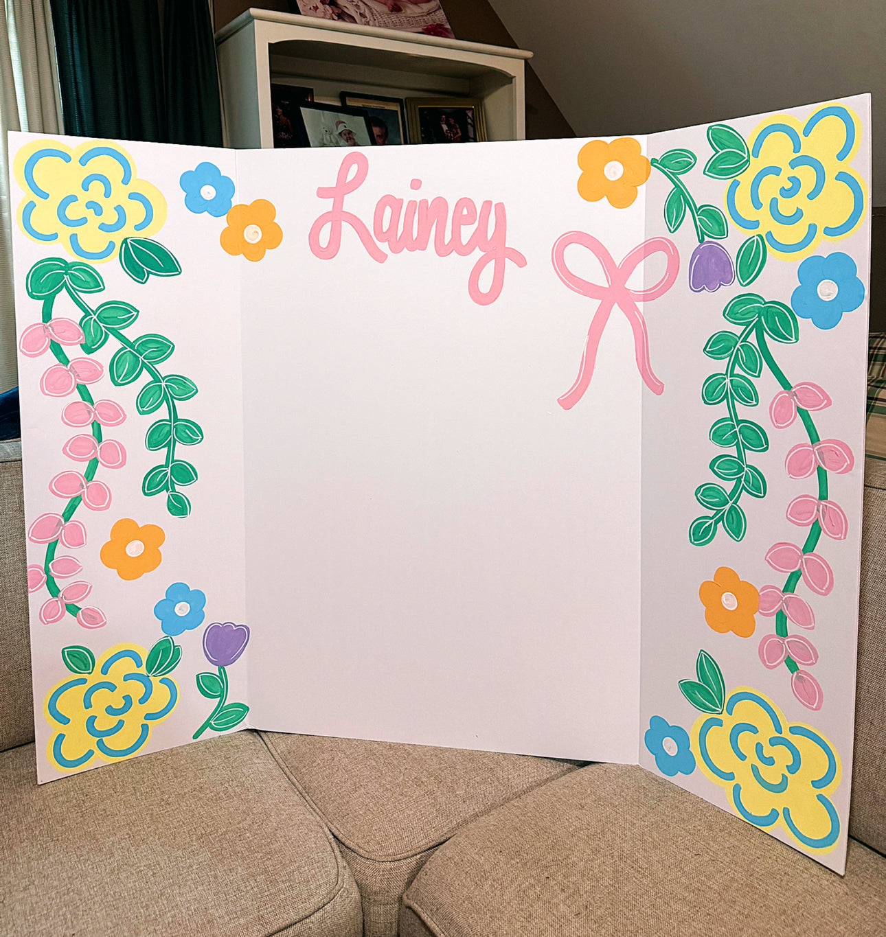 Custom Foam TriFold Board